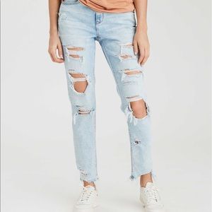 AE Stretch Mom Jean NWT